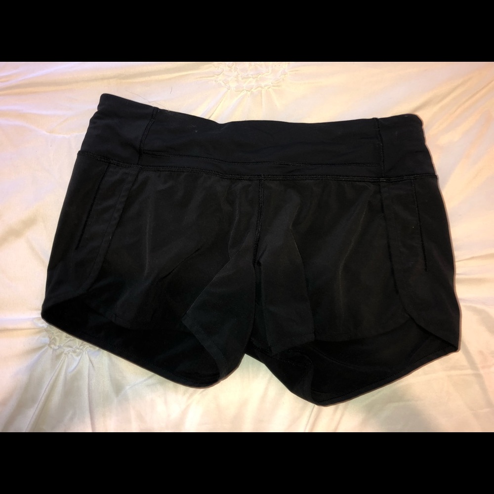 black lululemon speed shorts size 8